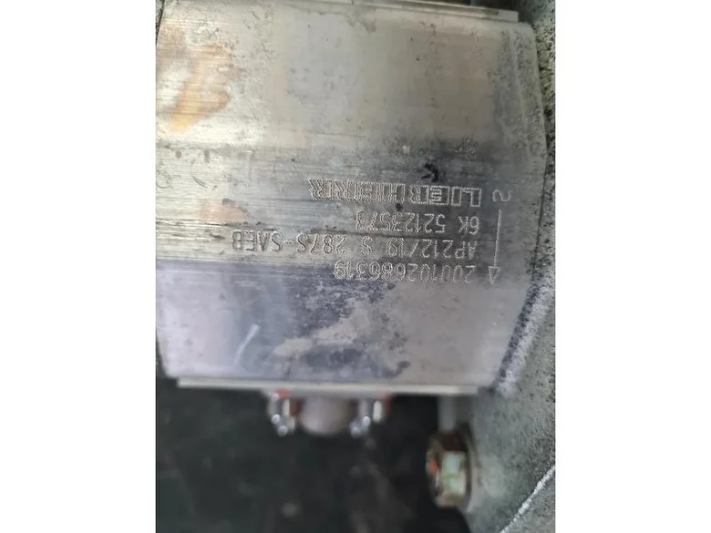 Pompe hydraulique secondaire pour LIEBHERR R926COMP