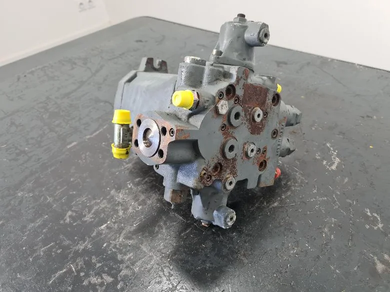 Motor hidráulico de rotación para FURUKAWA 740LS