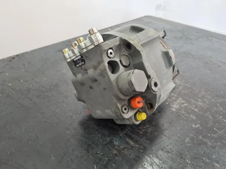 Hydraulic Translation motor for LIEBHERR R926COMP