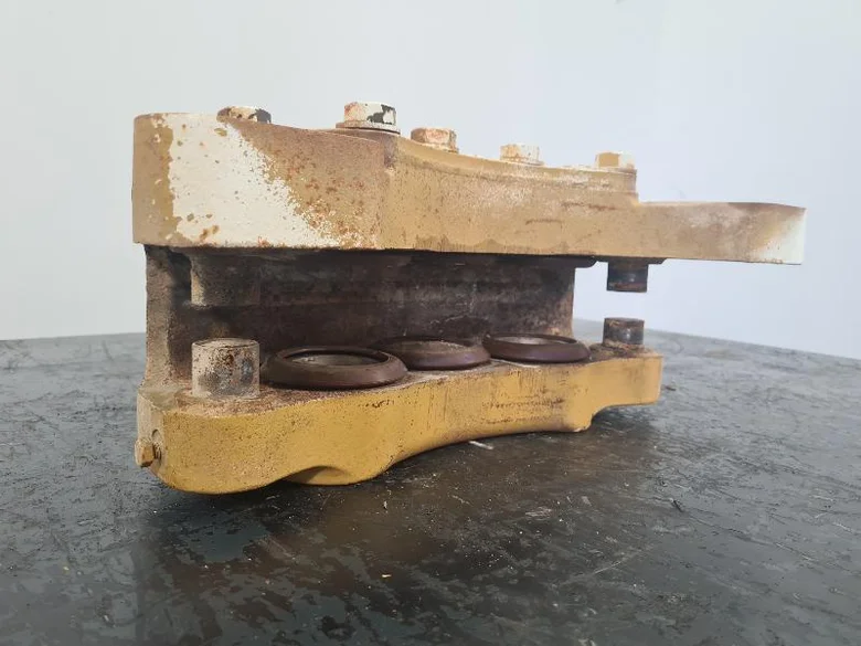 Étrier pour CATERPILLAR 769D
