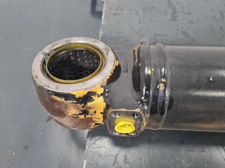 Vérin de flèche pour CATERPILLAR 323