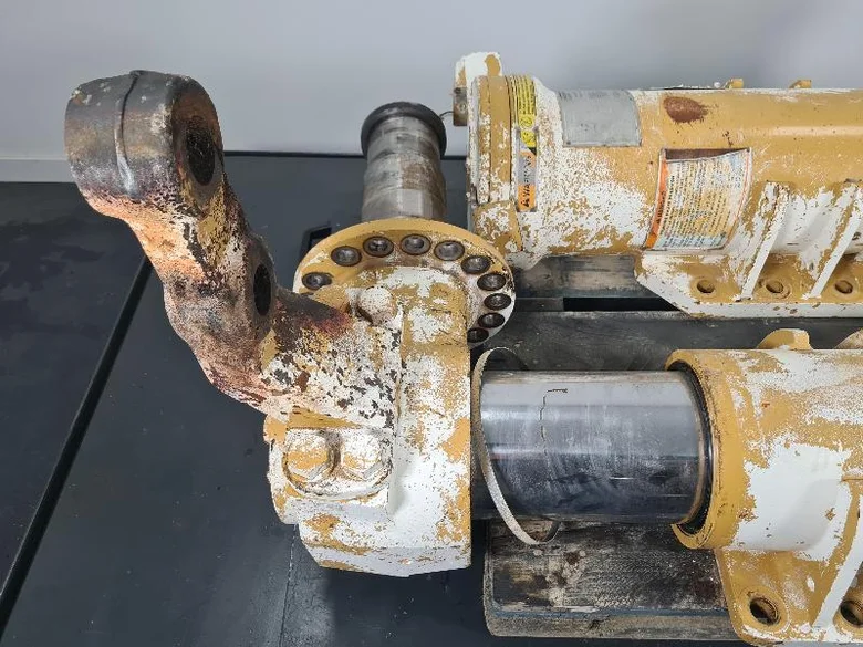Suspension cylinder for CATERPILLAR 769D