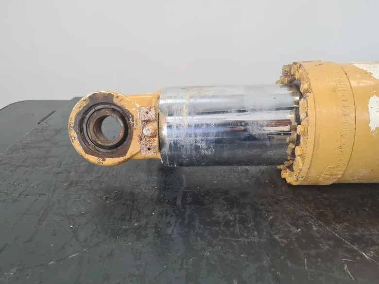 Suspension cylinder for CATERPILLAR 769D