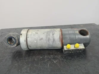Vérin de levage lame pour LIEBHERR R926COMP