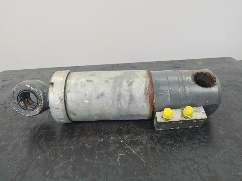Cilindro de elevación de hoja para LIEBHERR R926COMP