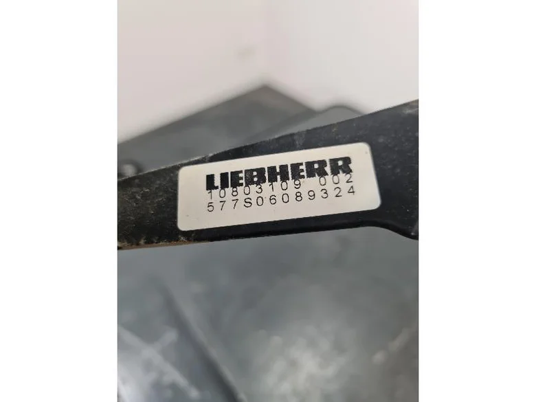 Eclairage pour LIEBHERR R926COMP