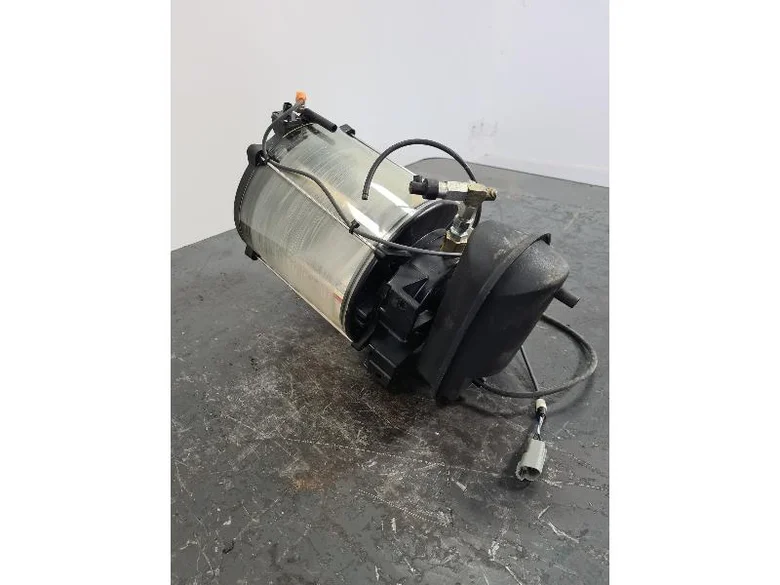 Central lubrication system for LIEBHERR R926LC