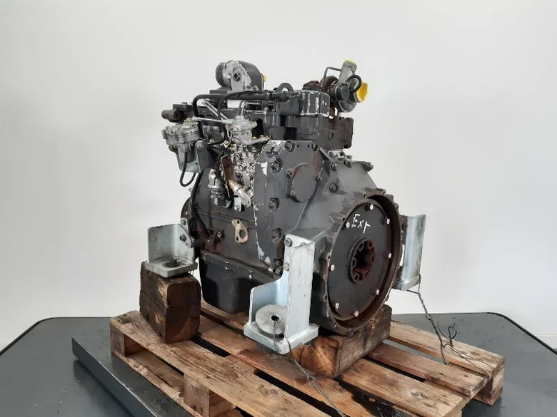 Motor térmico para CASE WX145