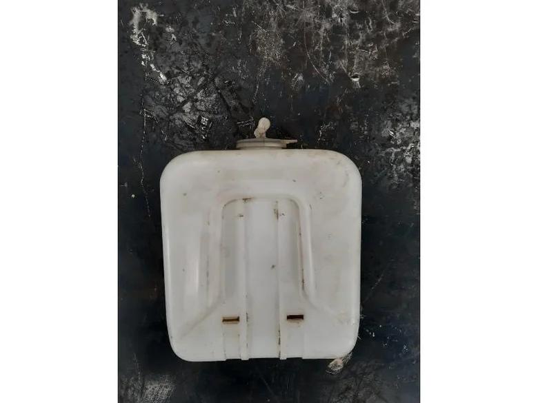 Vaso de expansión para KUBOTA KX080-4