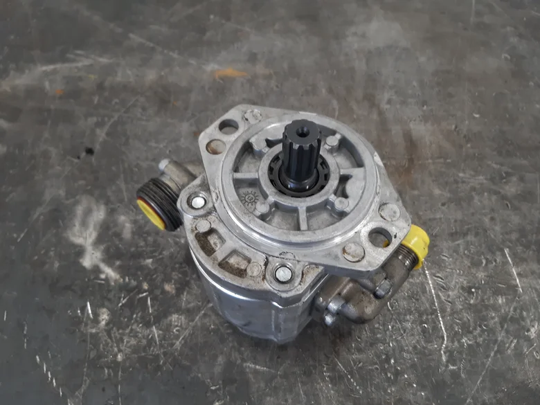 Pompe hydraulique secondaire pour CATERPILLAR M313D