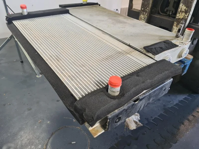 Radiador de aceite para CATERPILLAR 323F