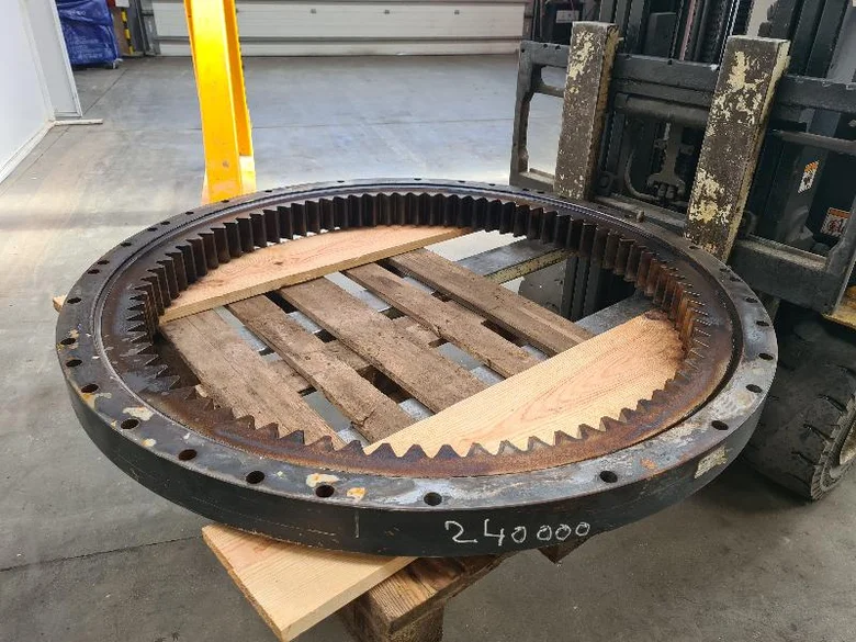 Corona de orientación para HITACHI ZX250LCN-3