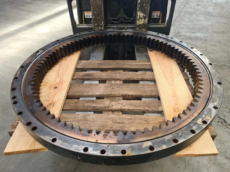 Corona de orientación para HITACHI ZX250LCN-3
