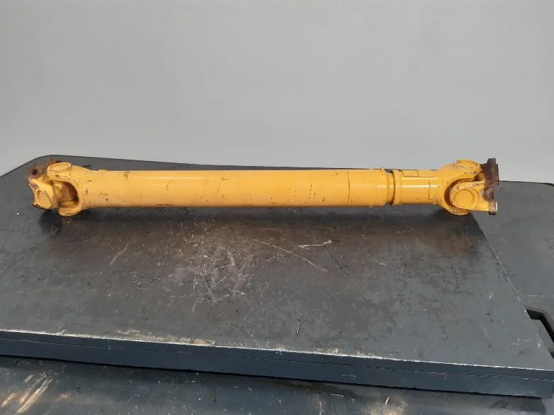 Drive shaft for VOLVO A25E