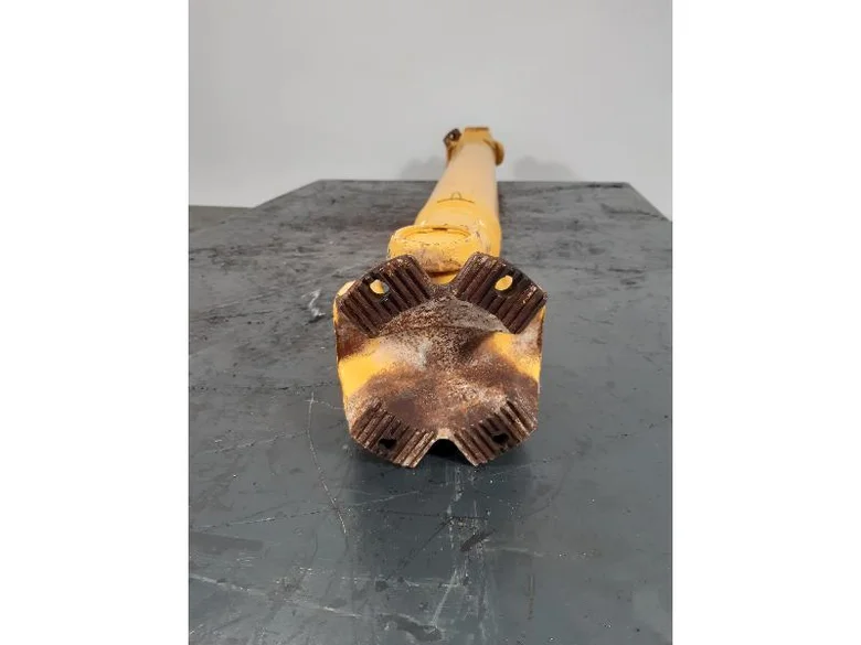 Drive shaft for VOLVO A25E