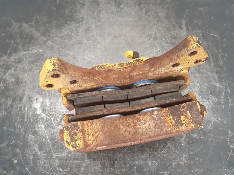 Pinza para VOLVO A25E