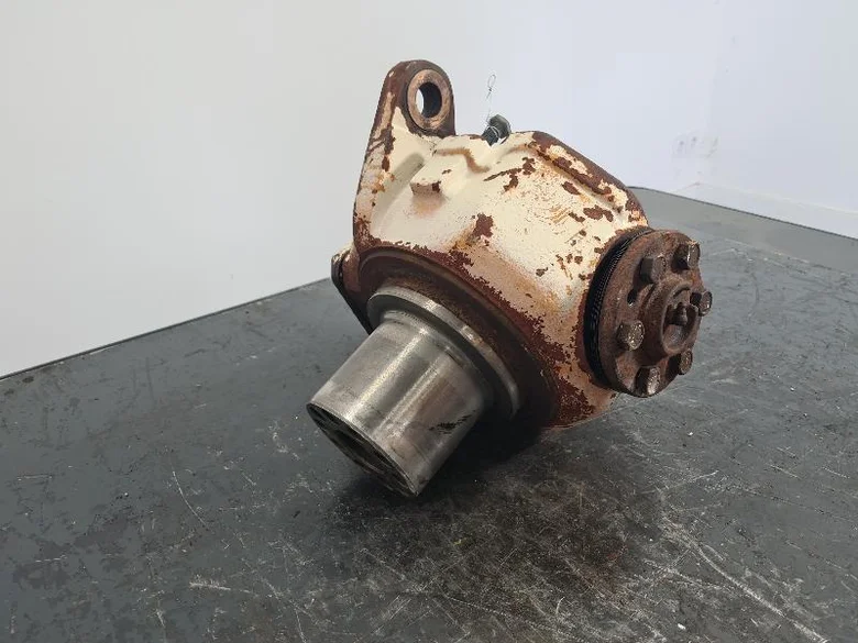 Caliper housing for CASE WX150