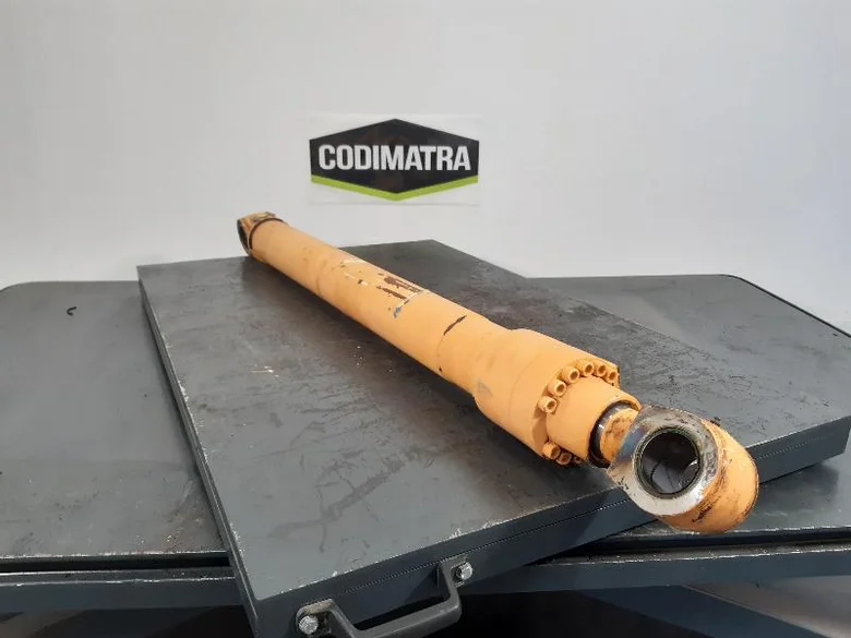 Cilindro de balanc edn para CASE WX145