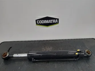 Cilindro de articulación para KUBOTA KX080-4