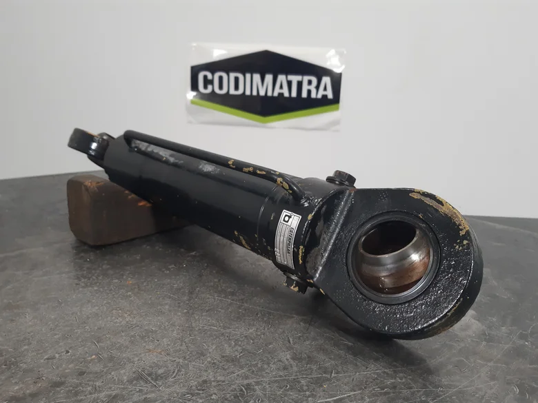 Blade lift cylinder for CATERPILLAR M313D