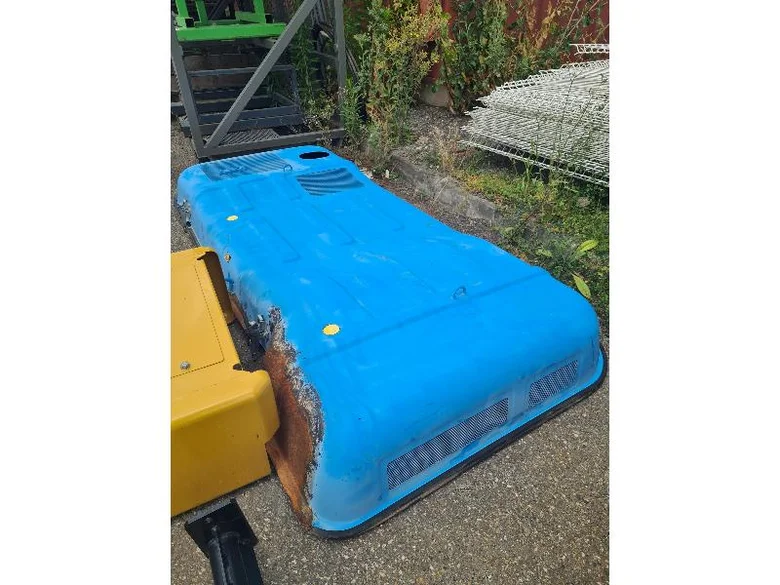 Capot pour CATERPILLAR 323F