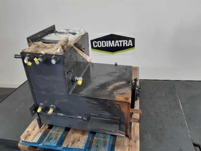 Depósito hidráulico para KUBOTA KX080-4