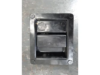 POIGNEE DE PORTE LATERALE GAUCHE