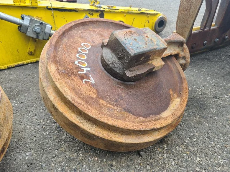 Idler for HITACHI ZX250LCN-3