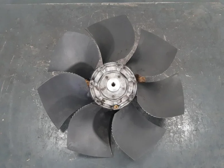 Ventilador para MECALAC 714MW