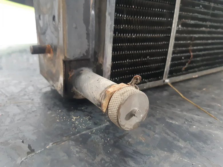RADIATEUR EAU
