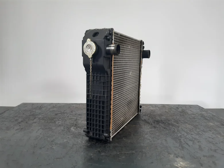 Radiateur eau pour CASE 580SLE