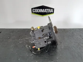 Auxiliary hydraulic pump for MECALAC 714MW