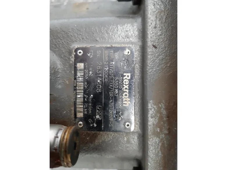 Pompe hydraulique principale pour MECALAC 12MTX