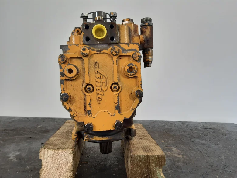 Pompe hydraulique d'avancement pour LIEBHERR LR622