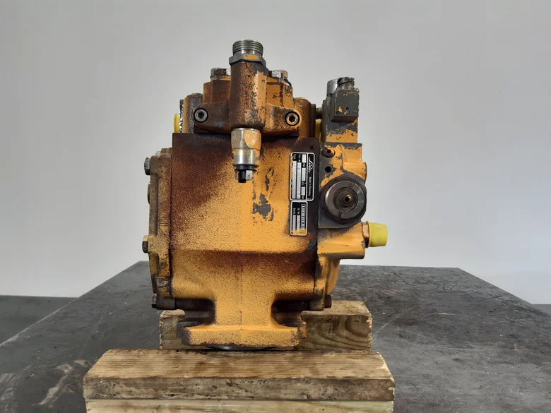 Pompe hydraulique d'avancement pour LIEBHERR LR622