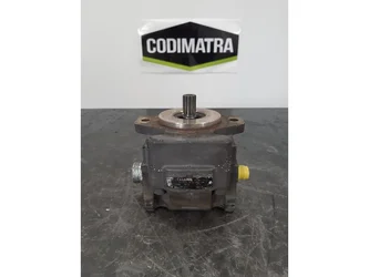 Pompe hydraulique secondaire pour MECALAC 12MTX