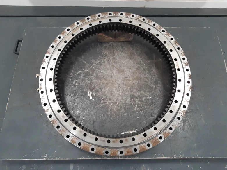 Swing bearing for MECALAC 714MW