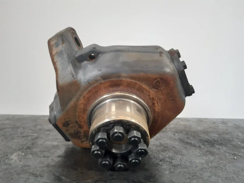 Wheel spindle for MECALAC 714MW