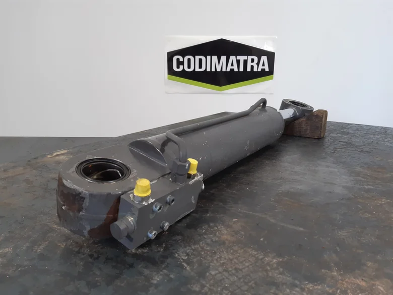 Cilindro de desplazamiento para MECALAC 714MW