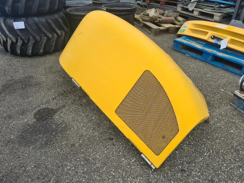 Capot pour MECALAC 714MW