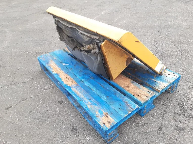 Puerta de compartimento para LIEBHERR R904CHDSL
