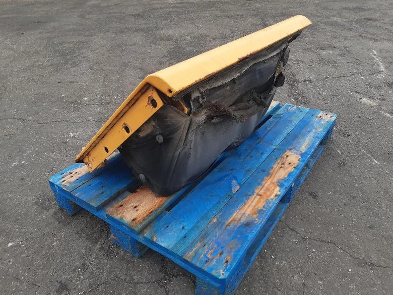 Puerta de compartimento para LIEBHERR R904CHDSL
