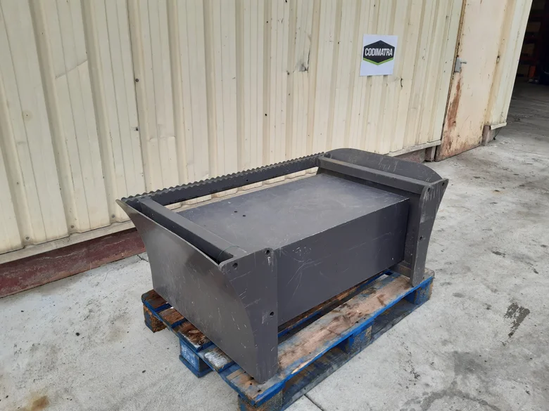 Footstep for MECALAC 714MW