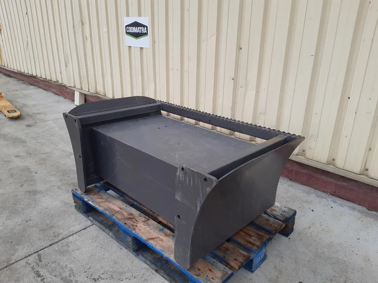 Footstep for MECALAC 714MW