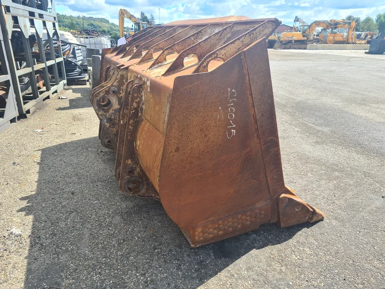 Ditching bucket for CATERPILLAR 963C