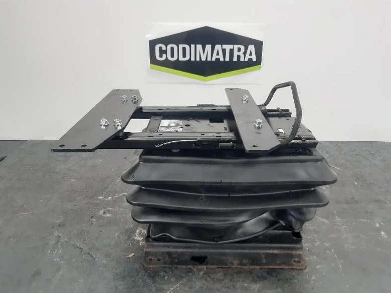 Seat for CATERPILLAR 918M