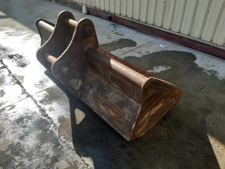 Cuchara de limpieza para VOLVO EC210BLC