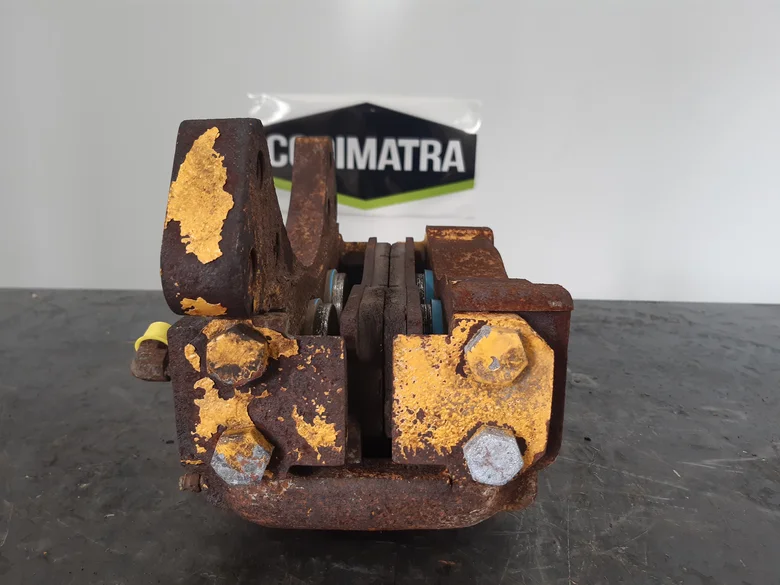 Caliper housing for VOLVO A25D
