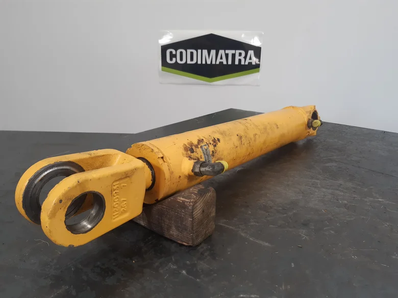Cilindro de direcci f3n para VOLVO A25E