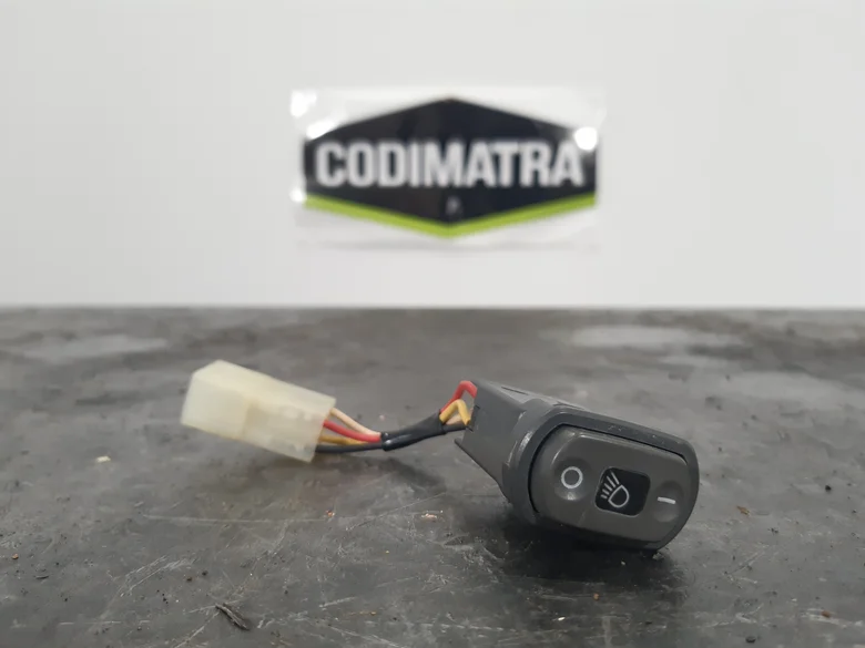 INTERRUPEUR DE COMMANDE ECLAIRAGE